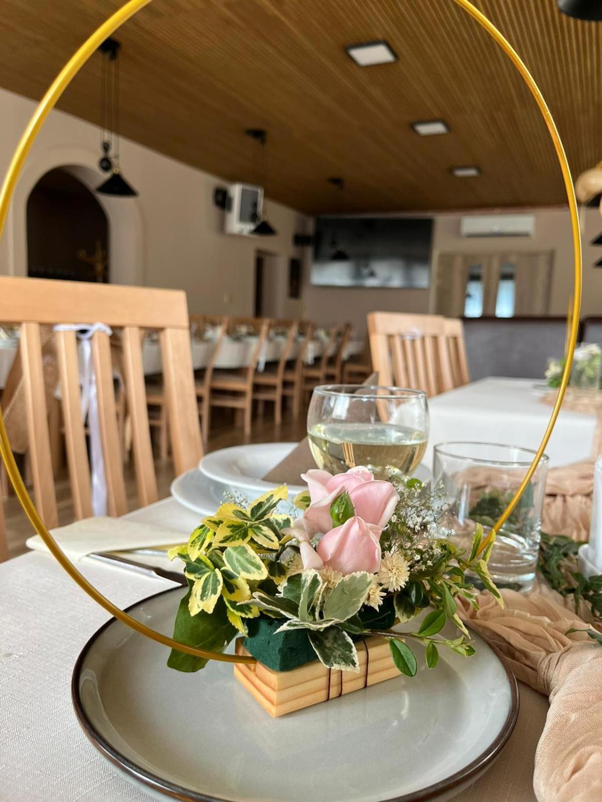 Na Rybnicku Bohutin Hotel Eksteriør billede