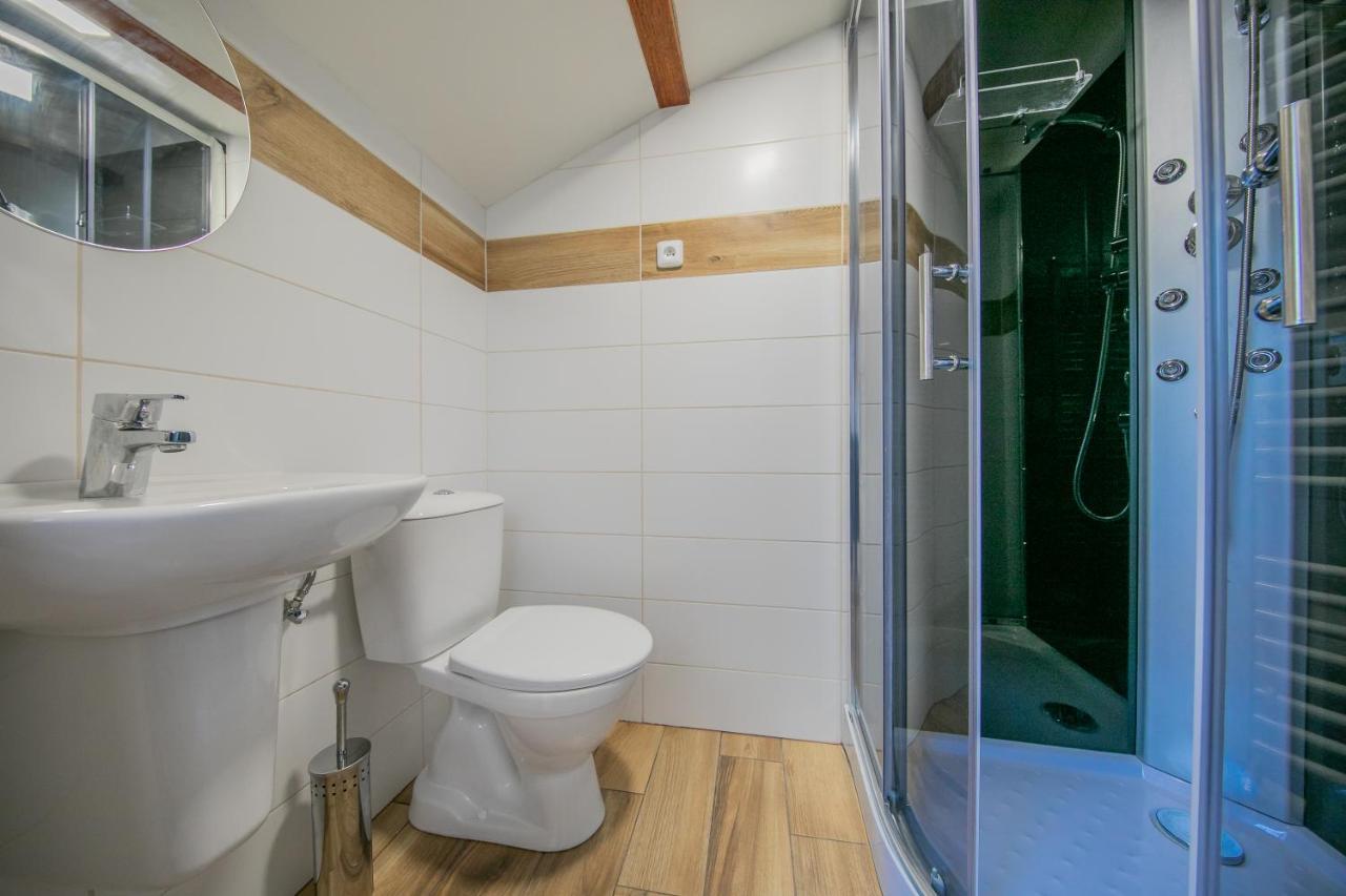 Na Rybnicku Bohutin Hotel Eksteriør billede